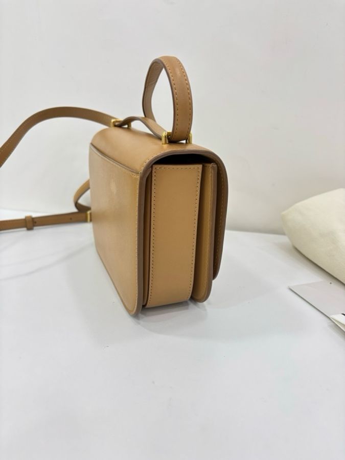 Loewe/羅意威 Goya 系列 豆腐包 尺寸：19*14*5-2