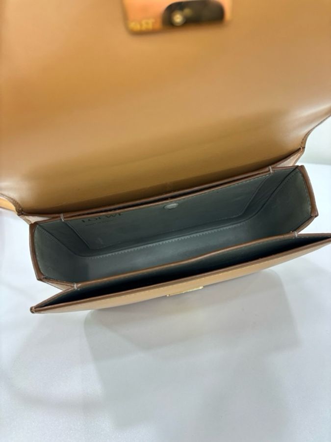 Loewe/羅意威 Goya 系列 豆腐包 尺寸：19*14*5-6