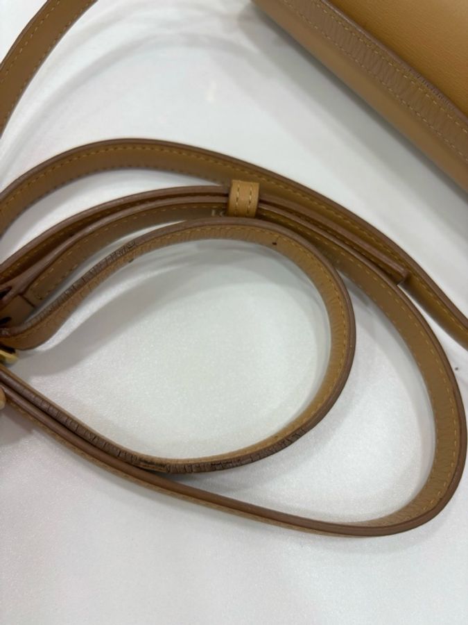Loewe/羅意威 Goya 系列 豆腐包 尺寸：19*14*5-9