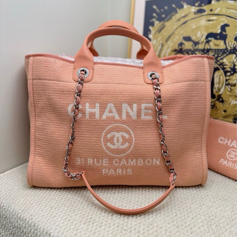 【近新閒置品】Chanel 香奈兒 22C桔粉色銀扣磁扣單肩沙灘包托特包購物袋 芯片款 實用時髦-0