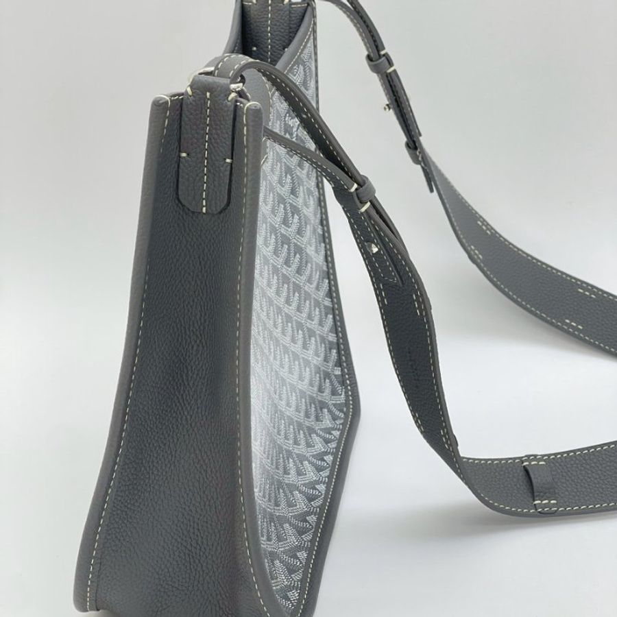 GOYARD Musette Bag-2