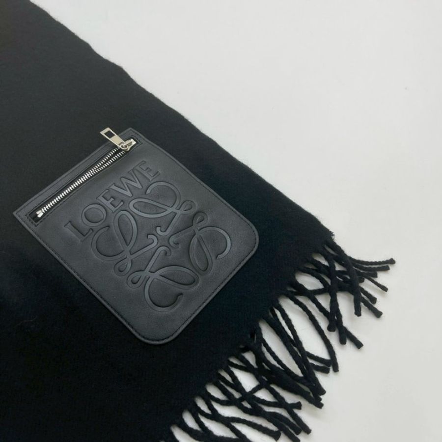 Loewe 羊毛與喀什米爾口袋圍巾-3