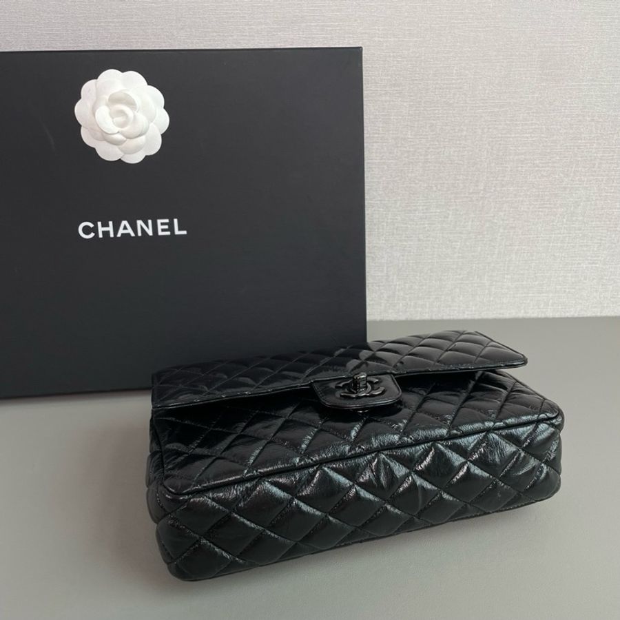 人間香奈兒Jennie 同款♥️Chanel香奈兒🖤 黑色油蠟皮 cf中號 黑色油蠟皮 單肩斜挎包99新✨29開有卡 尺寸：15.5x25.5x6.5cm-6