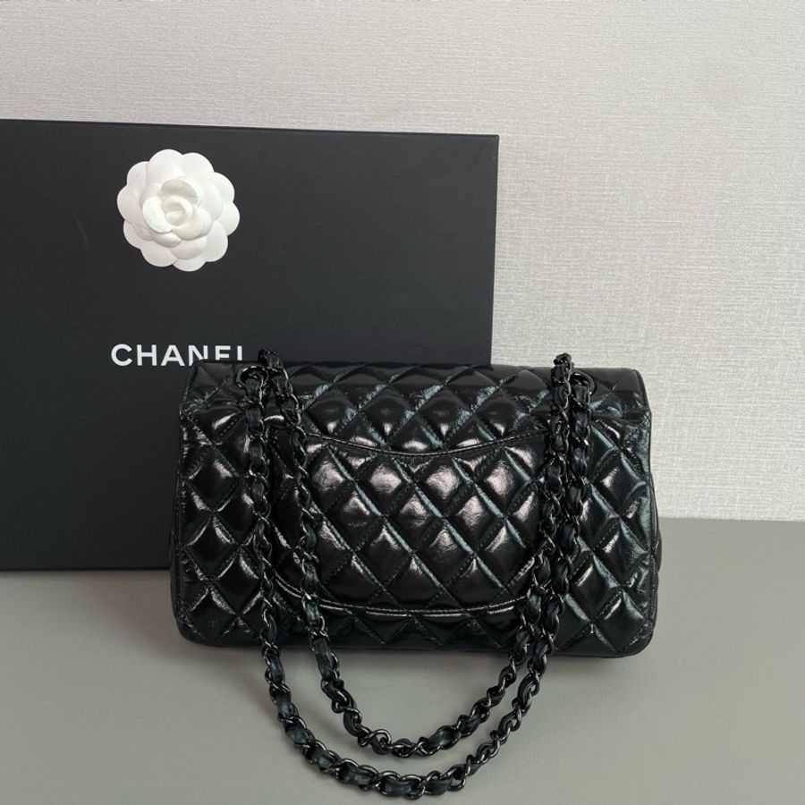 人間香奈兒Jennie 同款♥️Chanel香奈兒🖤 黑色油蠟皮 cf中號 黑色油蠟皮 單肩斜挎包99新✨29開有卡 尺寸：15.5x25.5x6.5cm-7