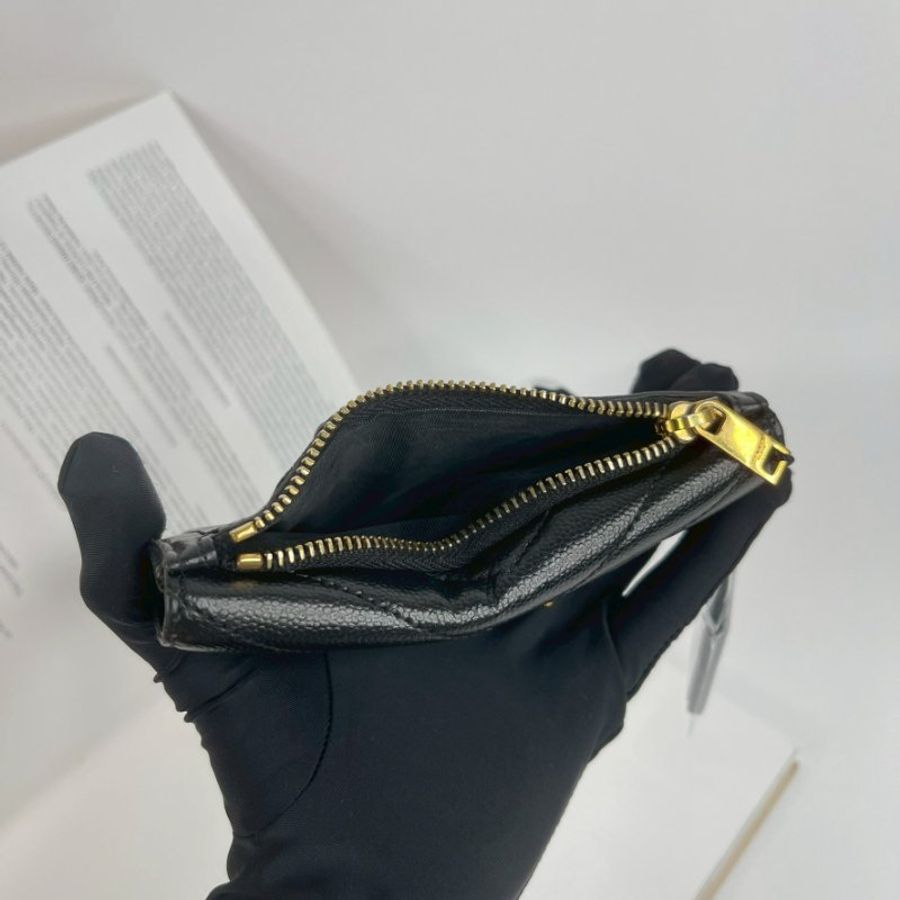 YSL 粒面壓紋拉鍊卡片套 黑金-4
