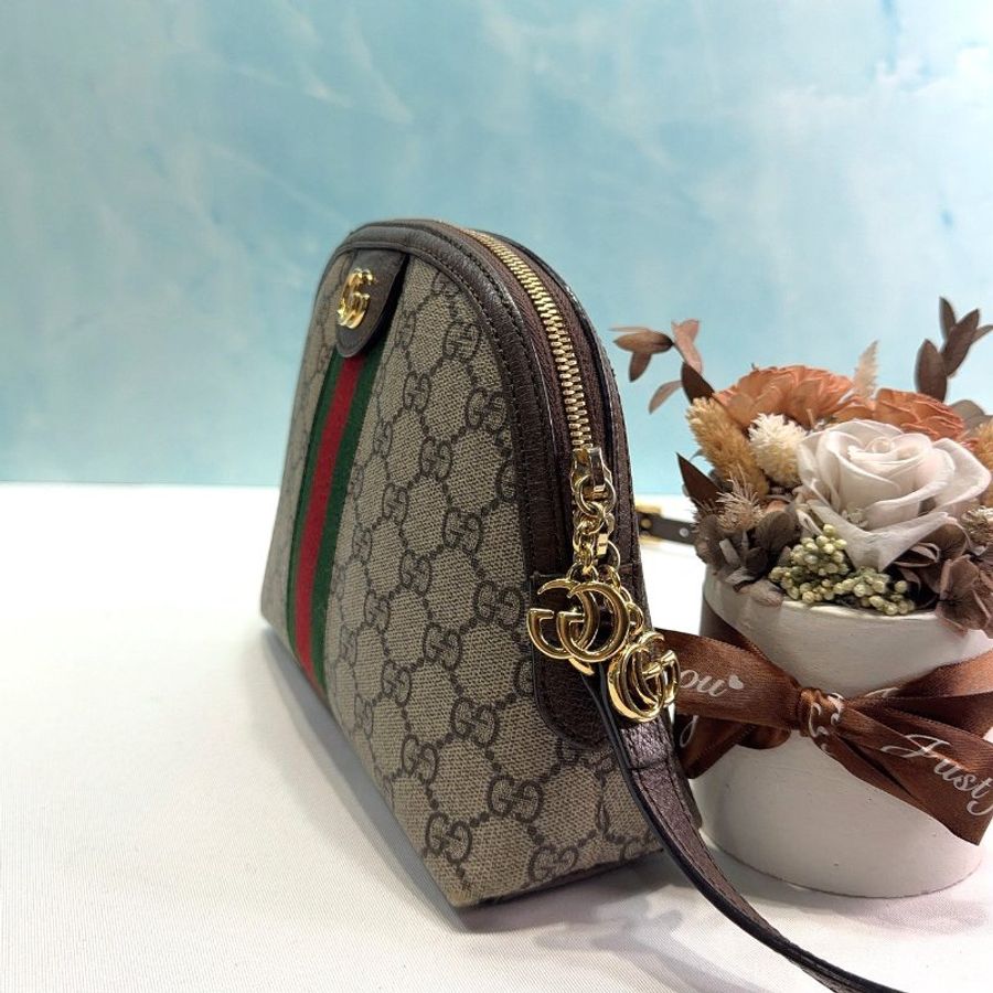 GUCCI GG Supreme帆布拉鍊貝殼包-2
