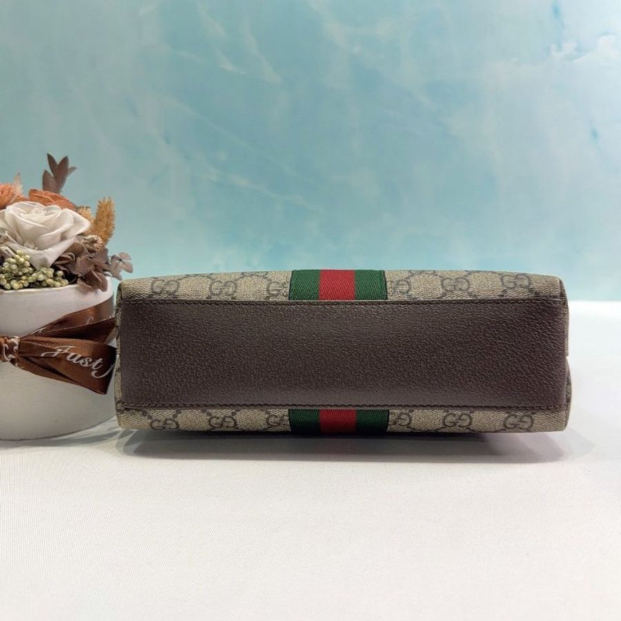 GUCCI GG Supreme帆布拉鍊貝殼包-8