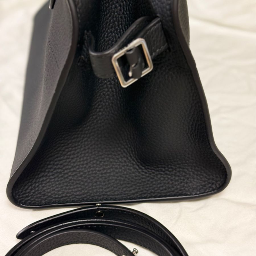 the row margaux 10 black-3