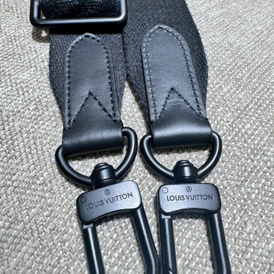 LV  keepall 25壓紋牛皮手提肩背包 晶片款-38