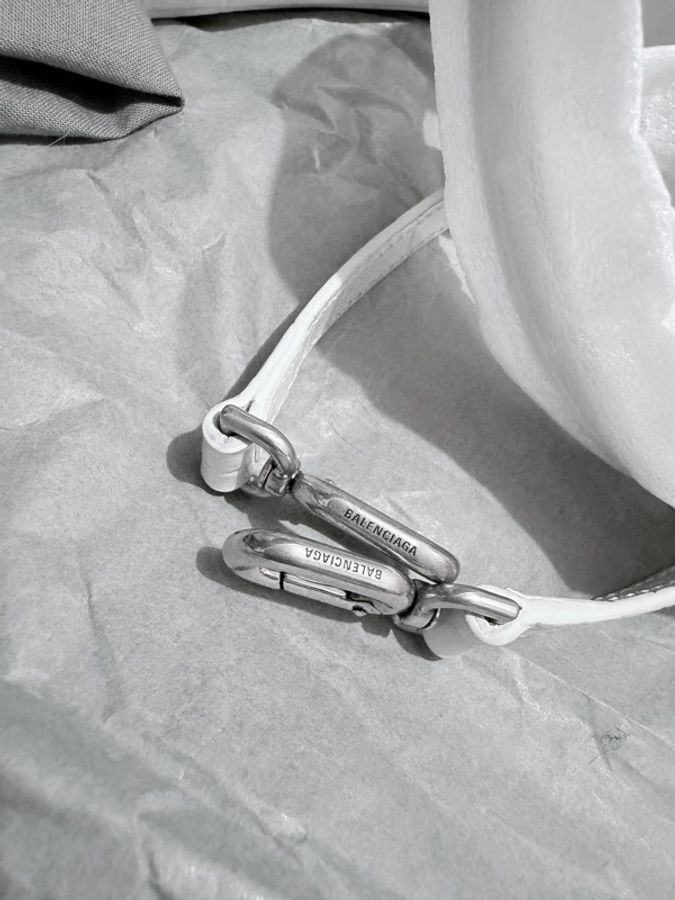 全新Balenciaga/巴黎世家 白銀鱷魚紋沙漏包s 銀扣-5