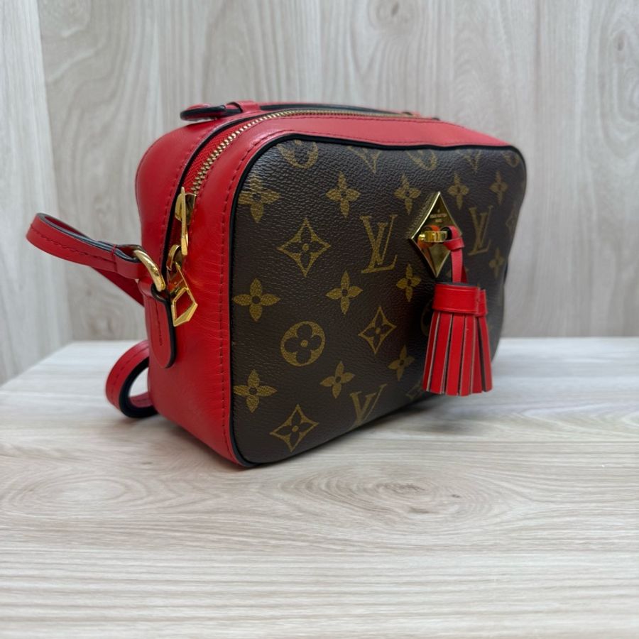 LV 老花紅色邊流蘇拉鏈相機包-2