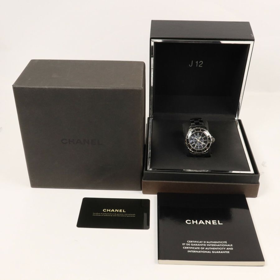 CHANEL J12 H0682-10