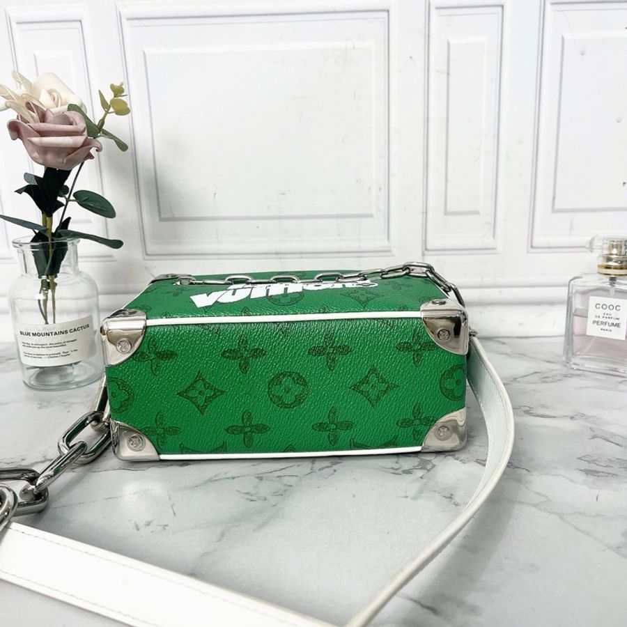 【威選精品】💚 LV Soft Trunk 限量秀款 綠色盒子包-9