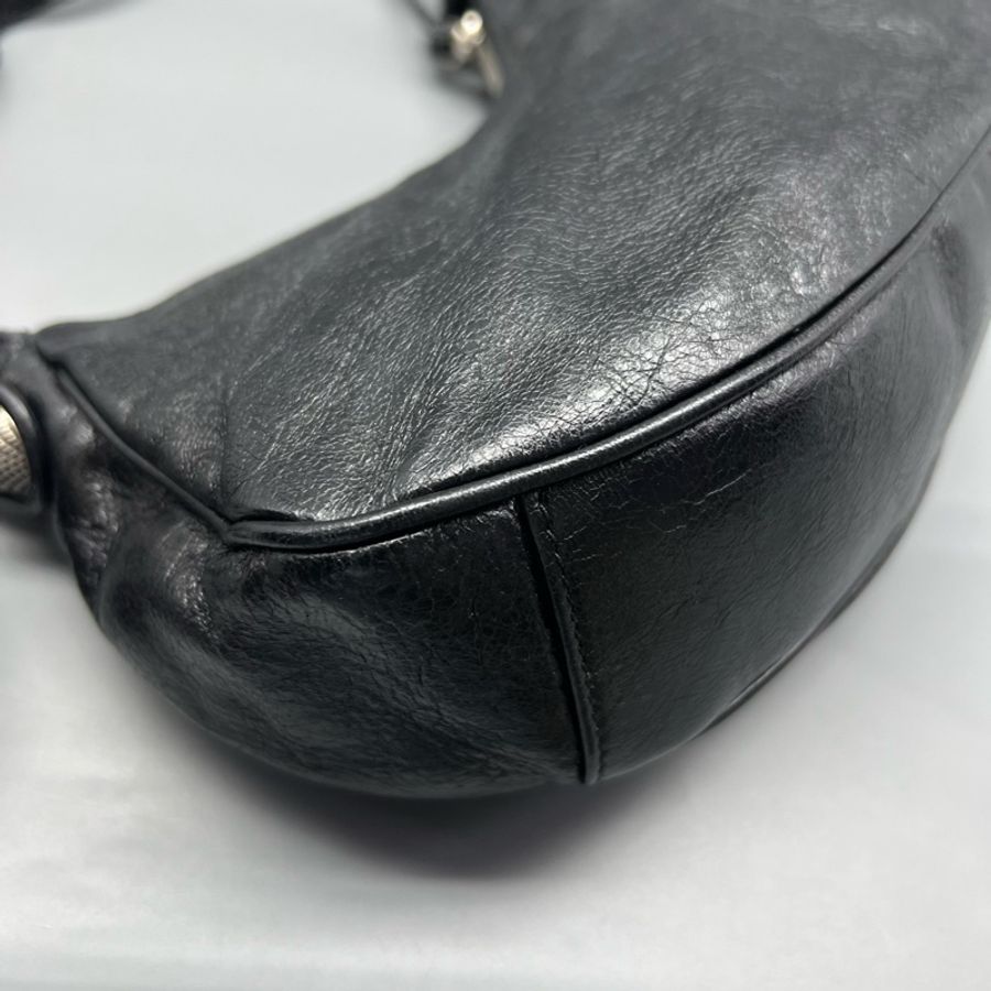 Balenciaga巴黎世家Le cagole月牙包藍黑色斜背包 銀扣-6