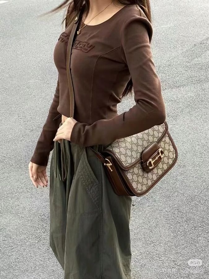 極新GUCCI Horsebit 1955 medium shoulder bag咖啡色1955系列中號斜背包-23
