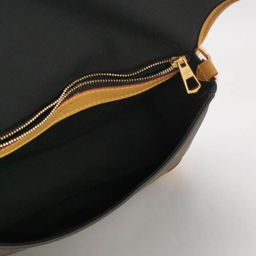 Louis Vuitton (LV) Diane植鞣革Monogram印花斜背包單肩包晶片款-6