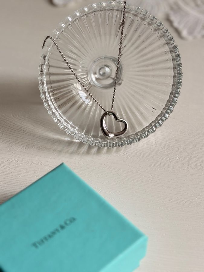 Tiffany & Co. 經典純銀Open Heart鏤空愛心項鏈附原裝盒及塵袋-4
