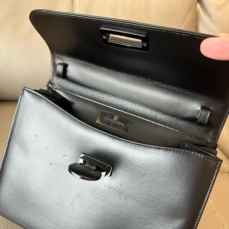 Givenchy紀梵希黑色牛皮Kelly手提單肩包-7