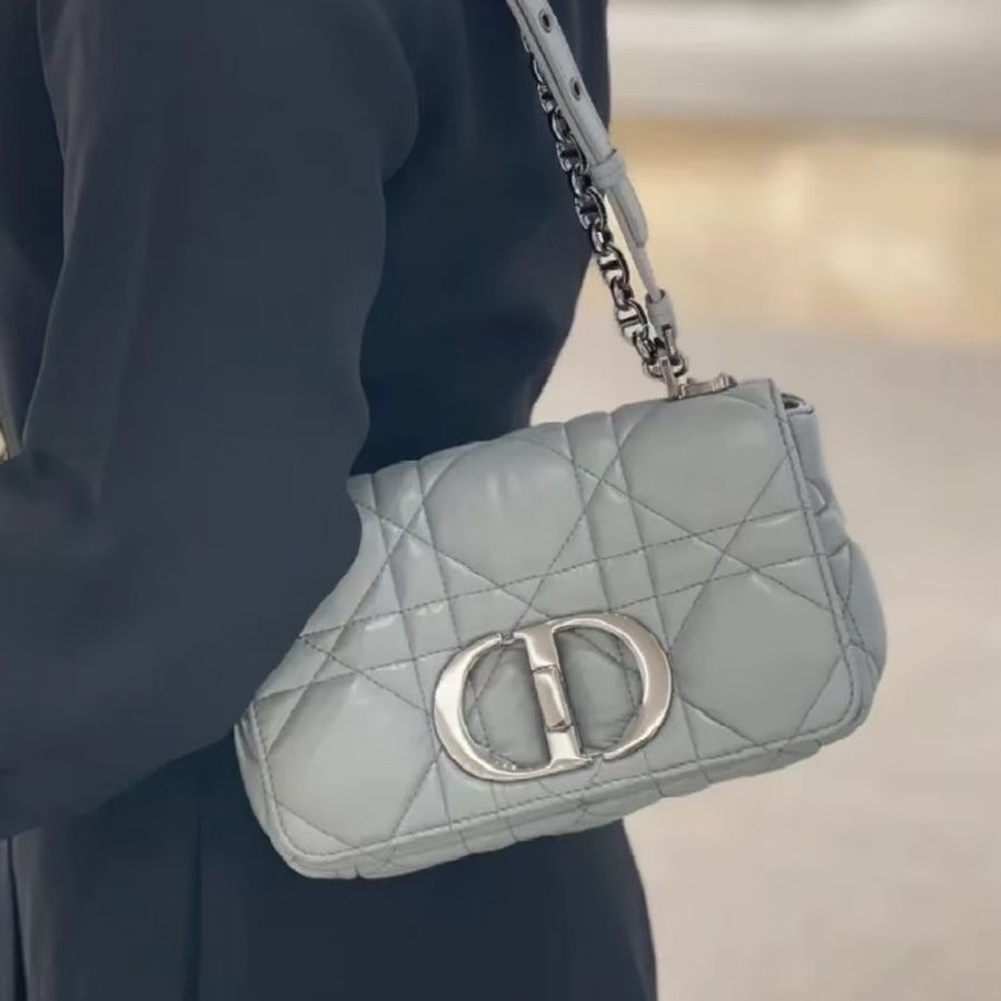 DIOR迪奧caro25cm中號高級灰閒置帶膜全新全配🈶購證專櫃13萬-29