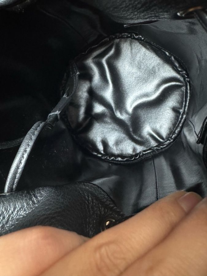 99新Balenciaga巴黎世家經典logo抽繩水桶包-6