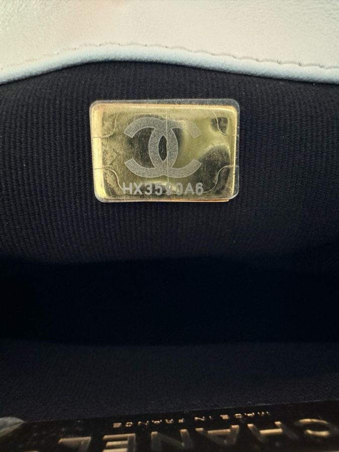 99新 原膜 Chanel 中號白色19bag 銀扣-6