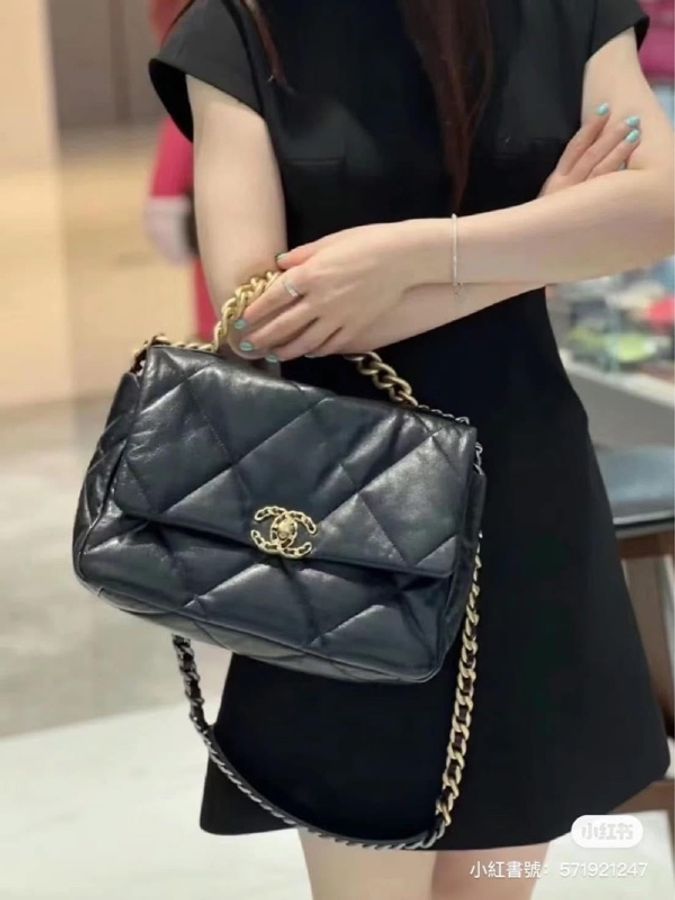 CHANEL 19 小號 26 黑/金/銀)肩帶包 晶片款💎-8