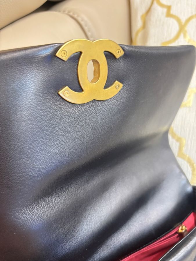 CHANEL 19 小號 26 黑/金/銀)肩帶包 晶片款💎-25