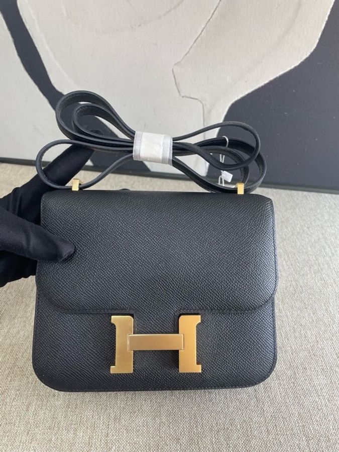 Hermes 愛馬仕 Constance 黑金康康19 U刻 親款帶镜子-0