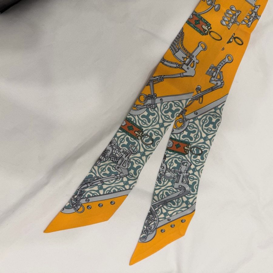 Hermes 愛馬仕 維希格 馬銜 鏈條 Twilly  絲巾-9