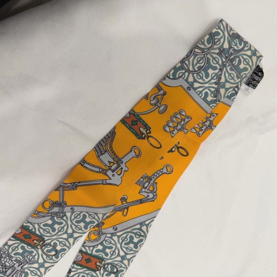 Hermes 愛馬仕 維希格 馬銜 鏈條 Twilly  絲巾-10