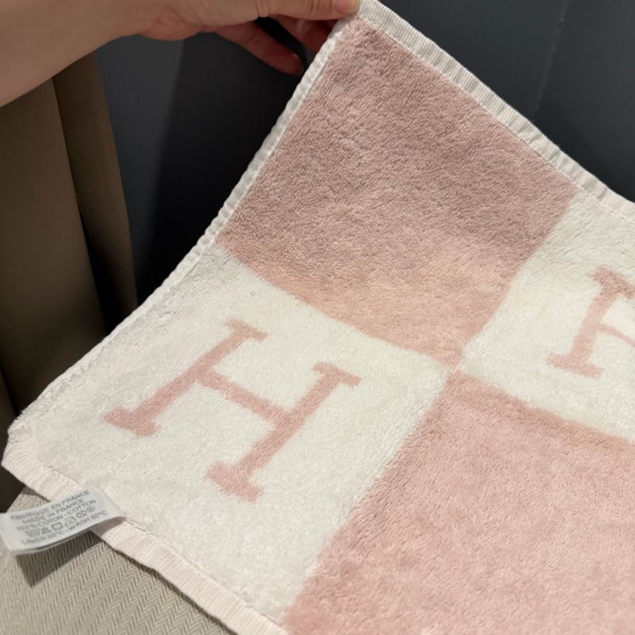 Hermes 愛馬仕 Avalon 毛巾 丁香粉 小浴巾-2