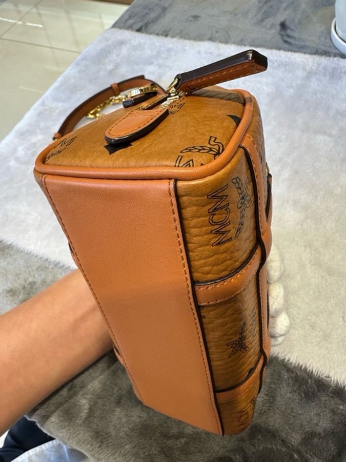 MCM  小號波士頓枕頭包尺8.5 x 19.0 x 10.0 釐米-7