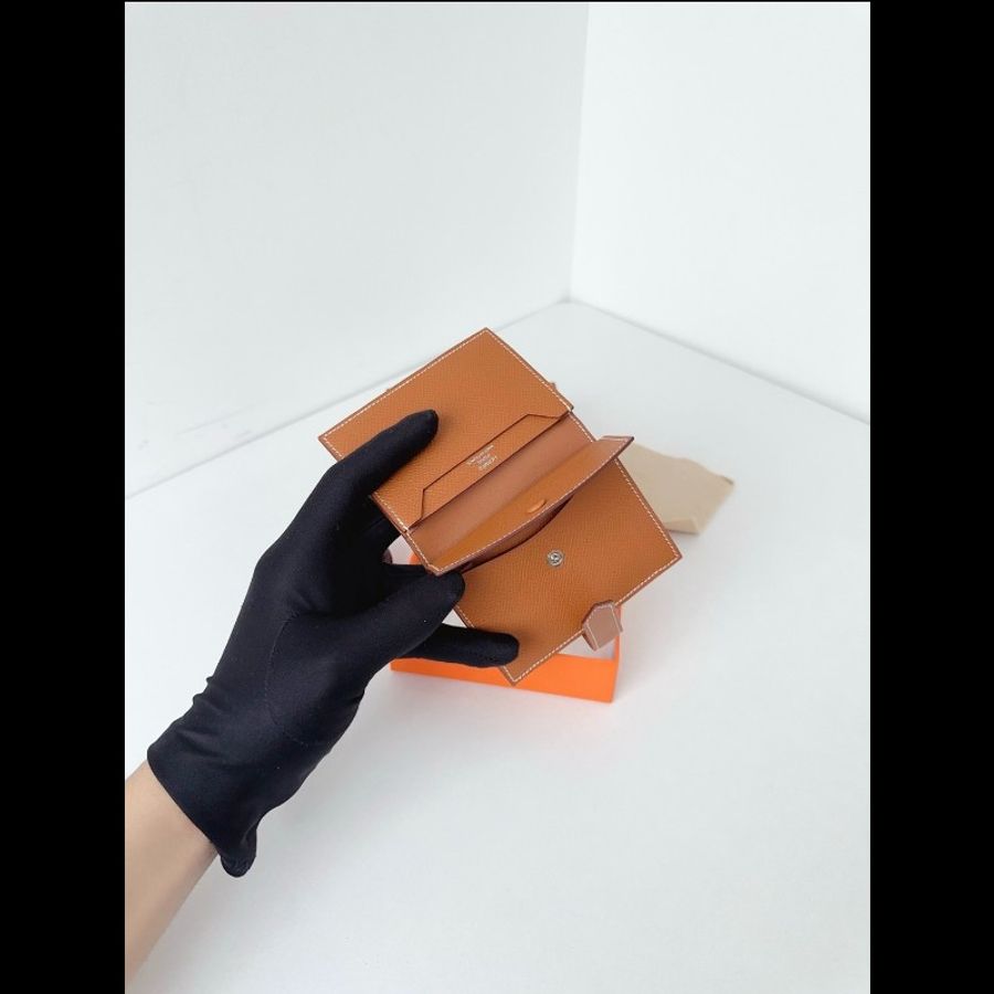 愛馬仕 Hermes bearn 短款 金棕銀扣 B刻 零錢包/卡包/錢99新
尺寸：10.5*6.5*1.5
ORX-8