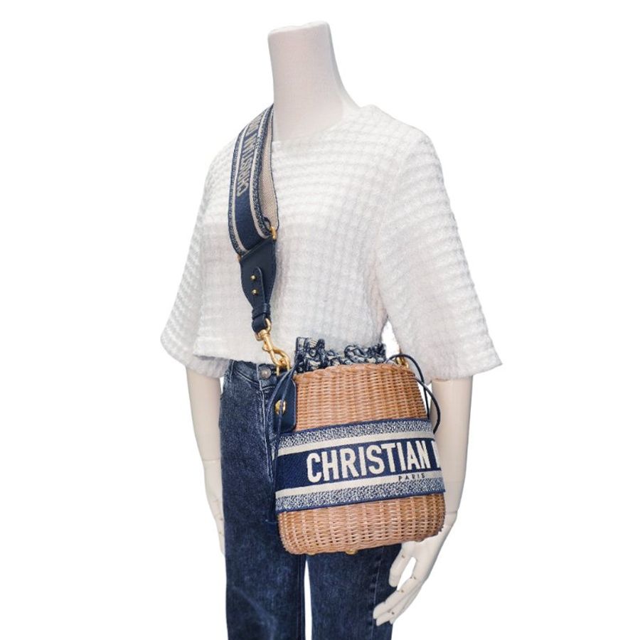 Dior 展示品 Wickker 編織緹花藤籃刺繡水桶包(藍)-5