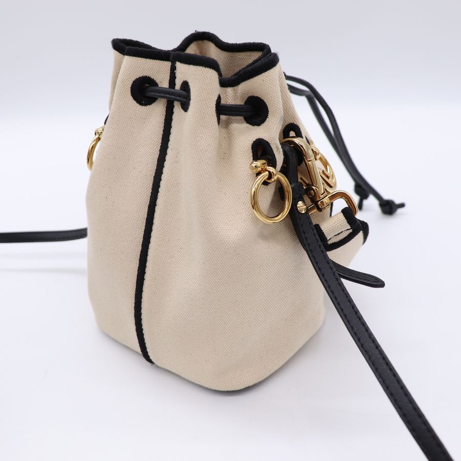 FENDI Mon Tresor 白色迷你水桶包-6