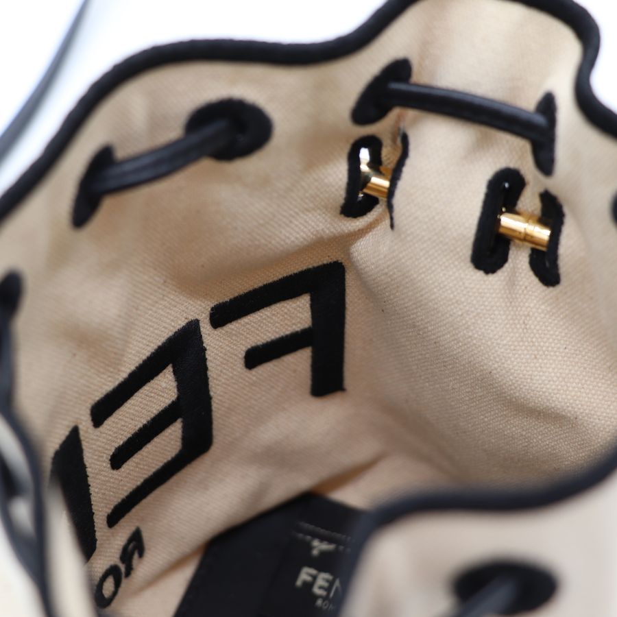 FENDI Mon Tresor 白色迷你水桶包-9