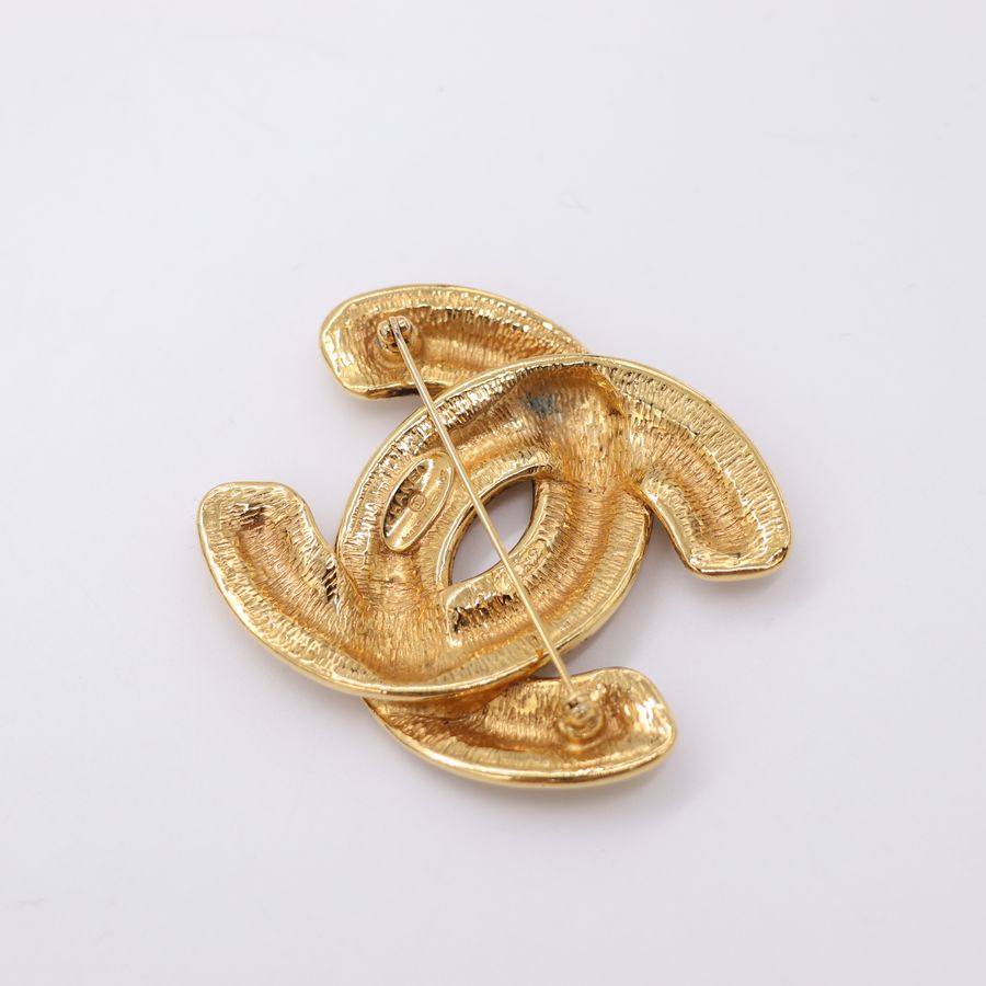 Chanel 香奈兒 金色復古菱格雙C胸針-2
