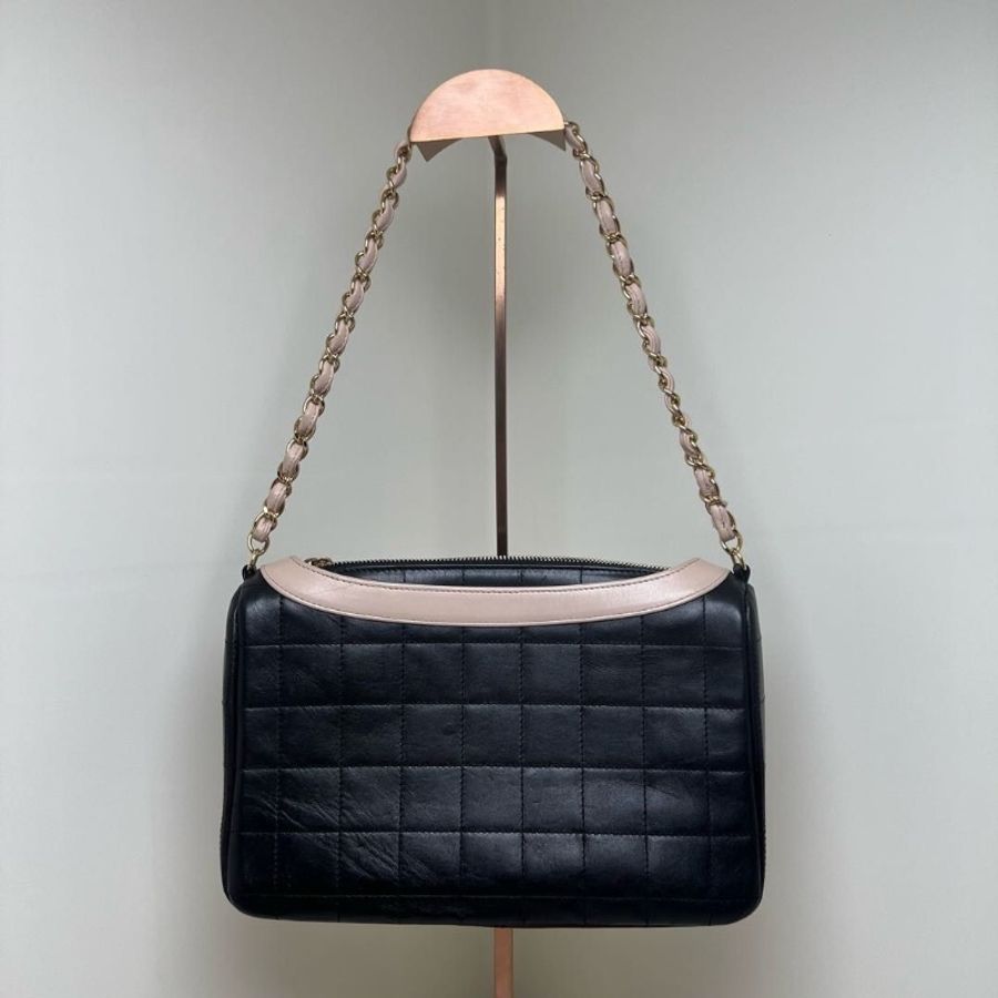 chanel黑粉腋下包 牛皮 24 *7 *16cm 9新 配件塵袋-2