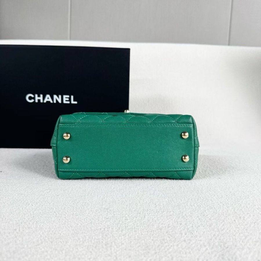 Chanel mini Cocohandle鏈條包 芯片款 綠色金扣 荔枝皮 20*12*9 95新 配件塵袋 肩帶-5