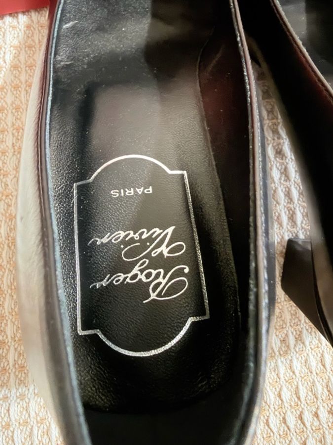 全新閑置品-Roger vivier RV經典銀方頭黑小牛皮跟鞋34 1/2號-29