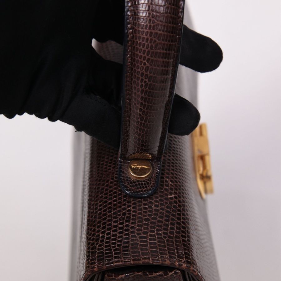 Ferragamo 博物馆系列金棕蜥蜴皮马蹄扣手提包单肩包-19