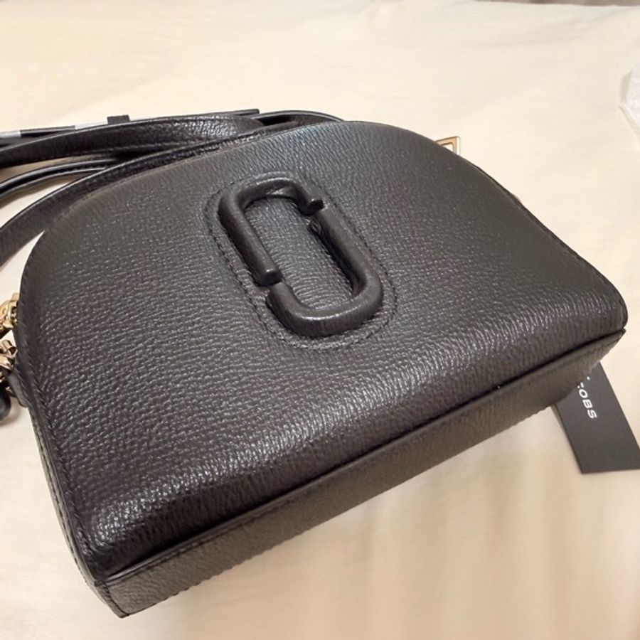 Marc Jacobs The Shutter Crossbody流蘇半月包-7