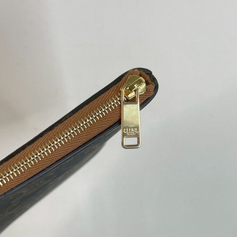 CELINE TRIOMPHE 印花標誌小號收納袋-8