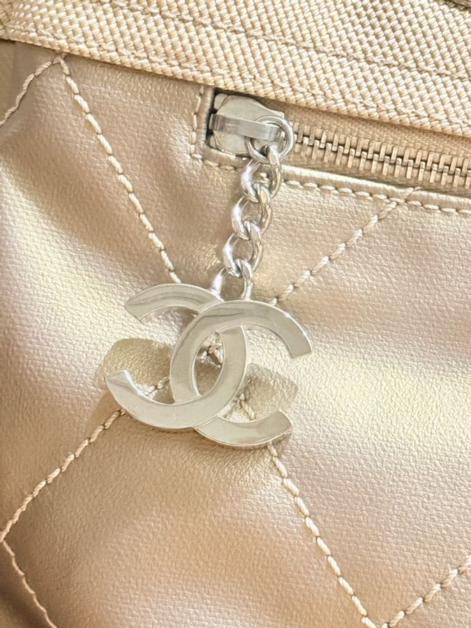 CHANEL 香奈兒 肩背 手提 兩用托特包 很美很美的香檳金🥂媽媽包 日用包 輕旅行-1