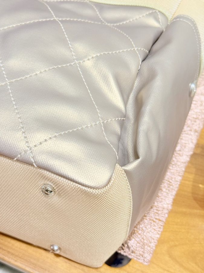 CHANEL 香奈兒 肩背 手提 兩用托特包 很美很美的香檳金🥂媽媽包 日用包 輕旅行-29