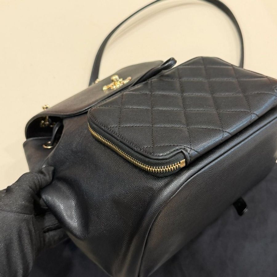 Chanel affinity backpack-5