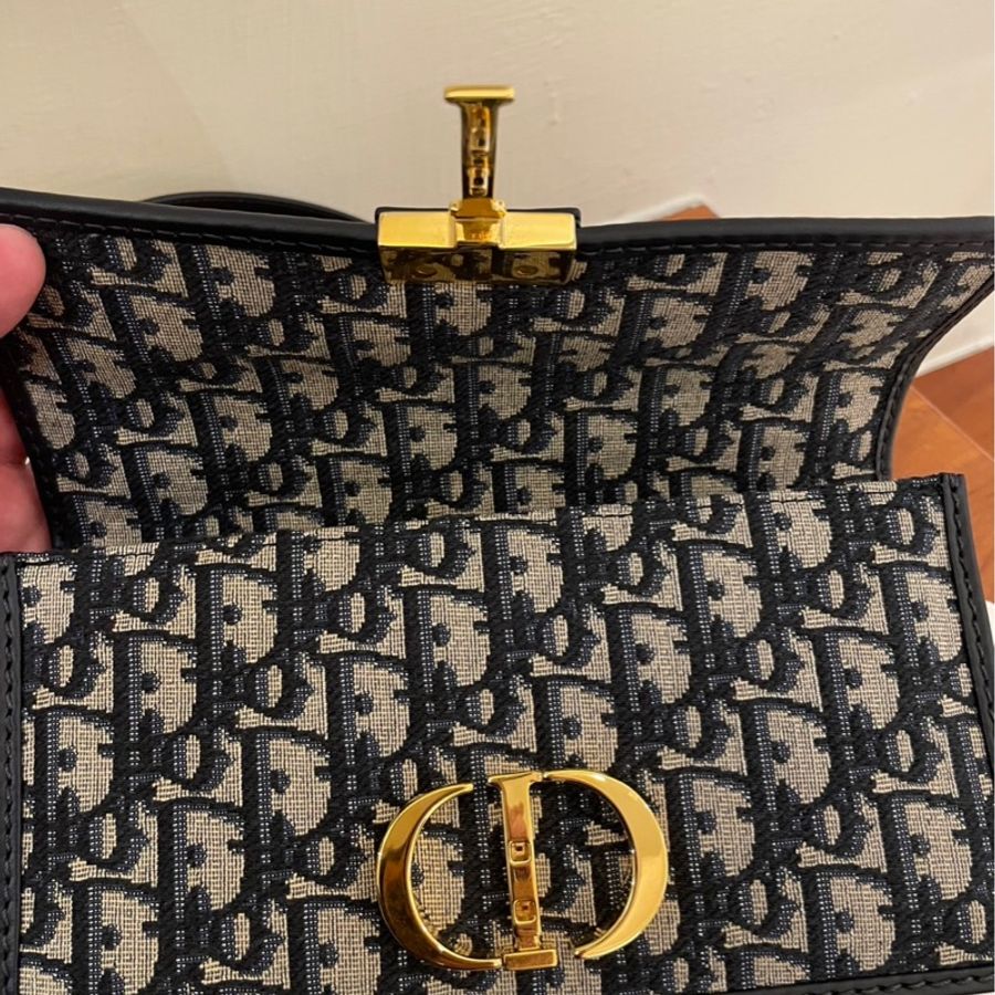 DIOR 藍提花蒙田MINI斜背包橫式-13