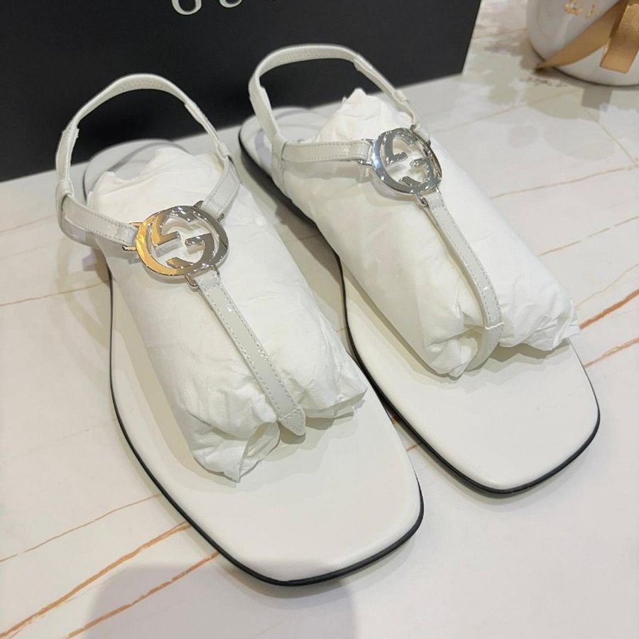 GUCCI 雙G long 白色漆皮平底涼鞋-0