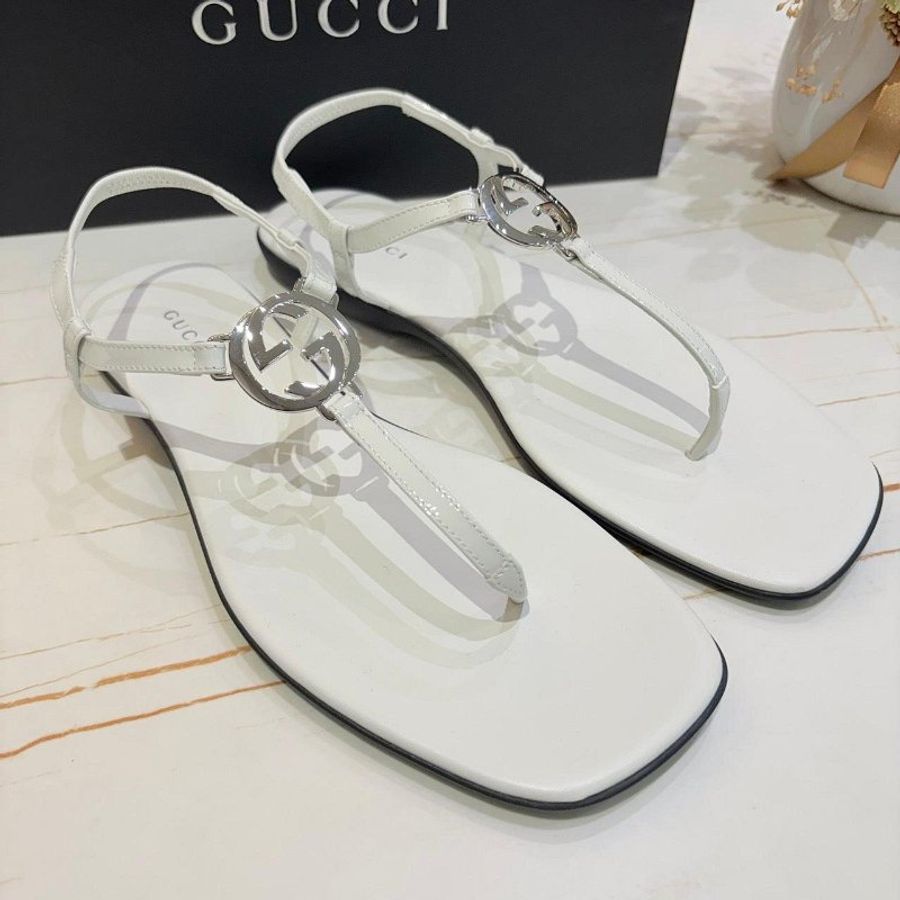 GUCCI 雙G long 白色漆皮平底涼鞋-1