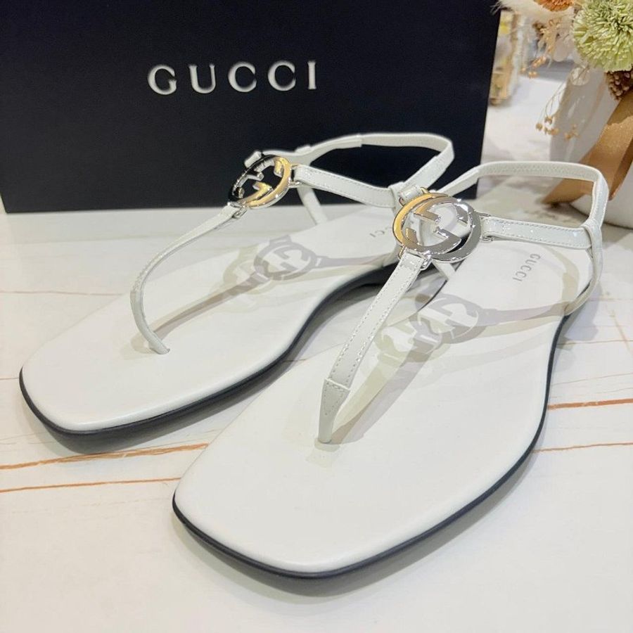 GUCCI 雙G long 白色漆皮平底涼鞋-3